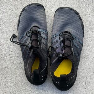 Hike barefoot shoes